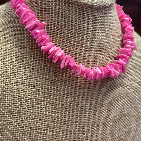 Hermoso collar de concha de puka rosa: gargantilla de concha de estilo clásico auténticamente hecha a mano