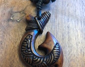 Beautiful Traditional Polynesian Handcrafted Makau or Fish Hook Adjustable Bone Necklace