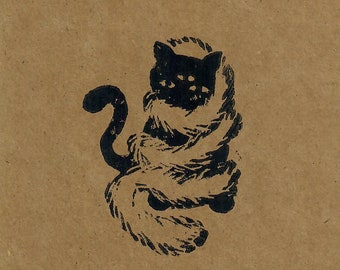 Katze in Imposanter Federboa Linocut Print Brown/Black