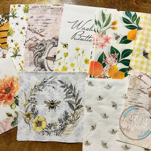 5 Napkins for Decoupage Bees Paper Napkins Junk Journaling Collaging Mixed Media Altered Art (Set of 5)
