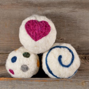 DIY Dryer Ball Kit, Learn to Needle Felt, Needle Felting Kit