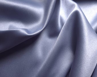 Satén crepé martillado azul francés de 58" (147 cm) cortado a medida, tejido reversible y flexible de 160 g/m² (160 g/m²) para vestidos y blusas fluidas de alta gama.