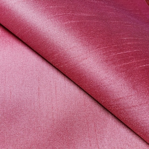 Tissu Dupioni imitation soie corail saumon rose 58 pouces par mètre | Corail chaud et lustré pour les mariages d'été, les robes de demoiselle d'honneur, les robes de chambre et les fêtes image 3