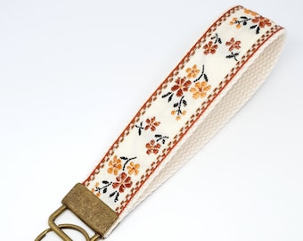 Vintage Floral Key Wristlet - Key Fob, Gifts for Women, Stocking Stuffer, Cotton Key Chain, Vintage Style, Vintage Floral