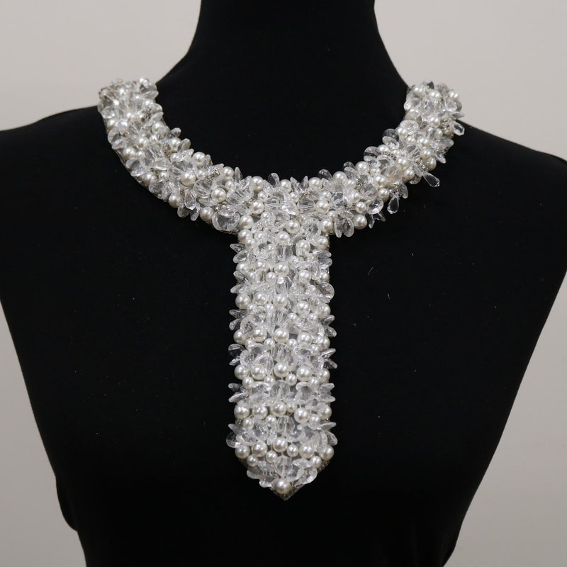 Arthur Bib Collar Bubble with Lace Trim in White