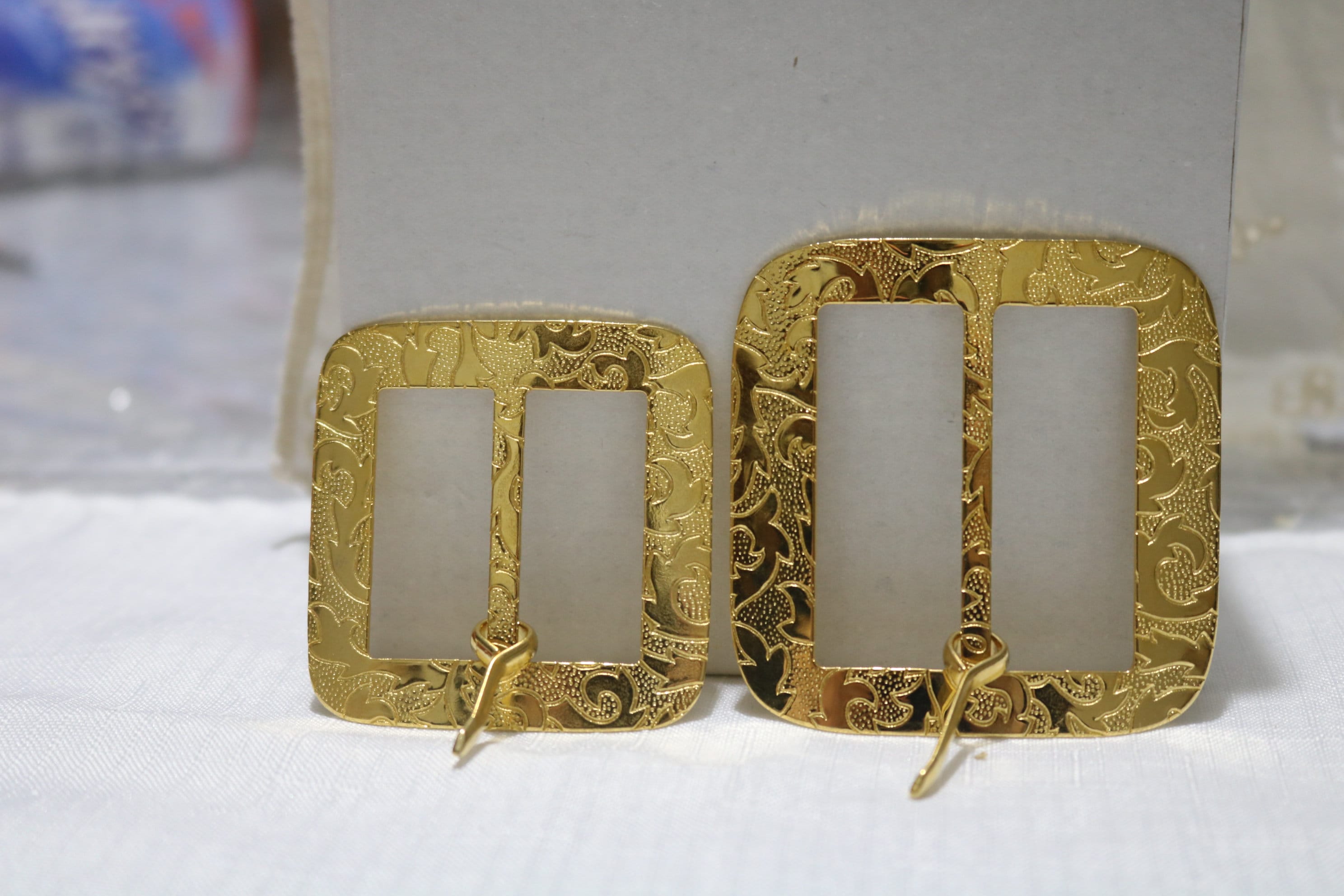 Vintage gold square design buckle, Gold design buckle, Vintage metal gold buckle, Made in Europe