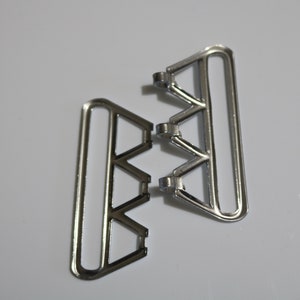 Vintage thin metal white buckle closure clasp / white belt closure / belt clasp / made in Italy ,available in 2 sizes image 3