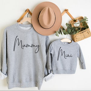 Mummy Daddy Mini Any Name Personalised Sweatshirt Jumper Cotton Unisex Matching Jumpers Soon to Be Auntie Gifts For Her Him