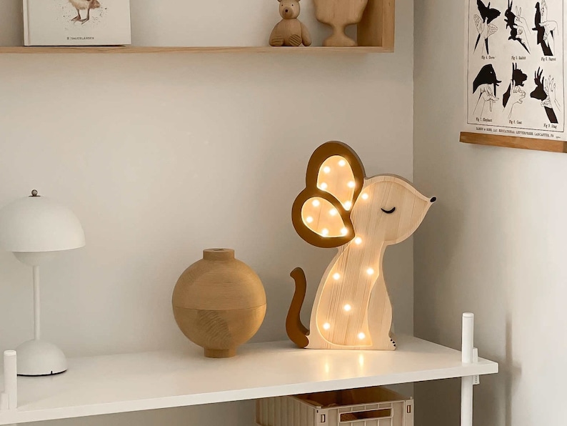 Wooden Mouse lamp, woodland theme, wooden lamp for kids, nursery decoration, baby shower gift, birthday baby gift image 2