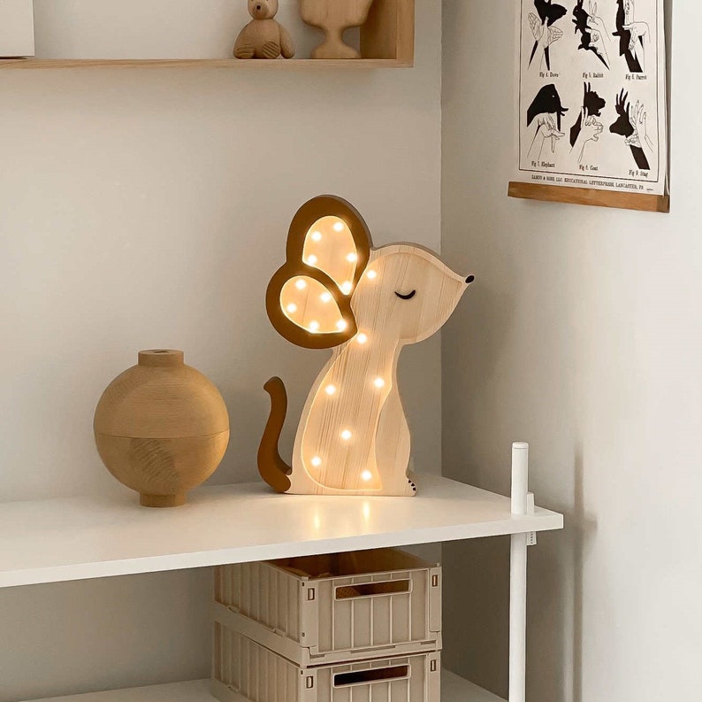 Lampe souris en bois thème boisé - Créatrice ETSY : RoomGAGA