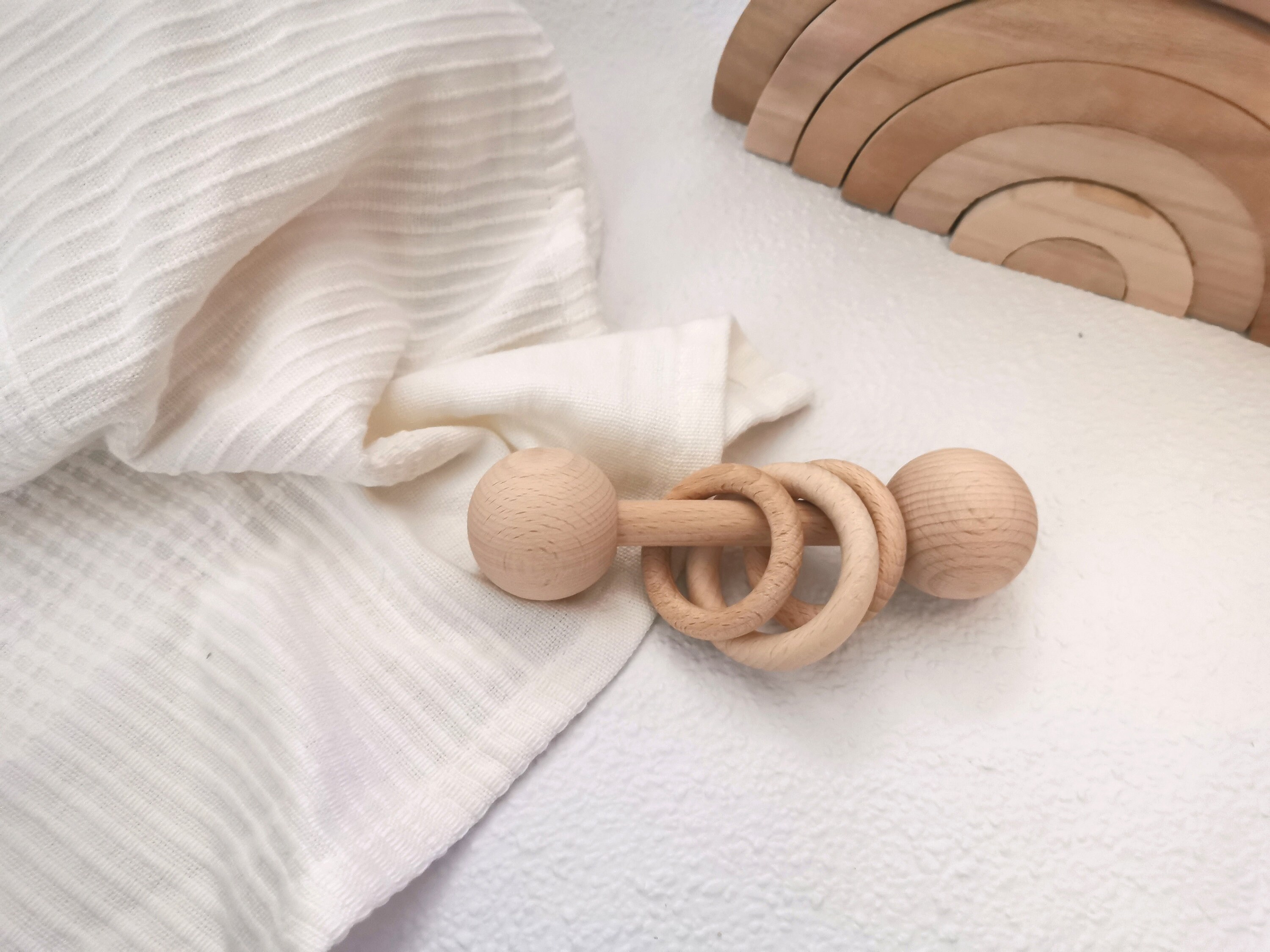 Rassel für Babys aus Buchenhholz Montessori Holzspielzeug | Etsy