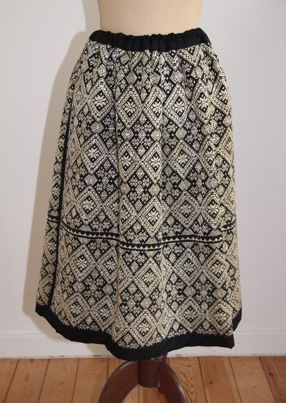 Vintage Romanian traditional pleated skirt
