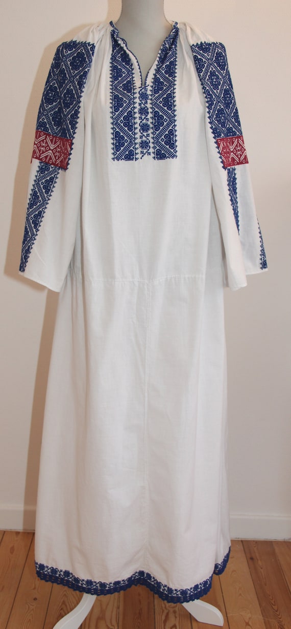 Vintage traditional embroidered Romanian dress