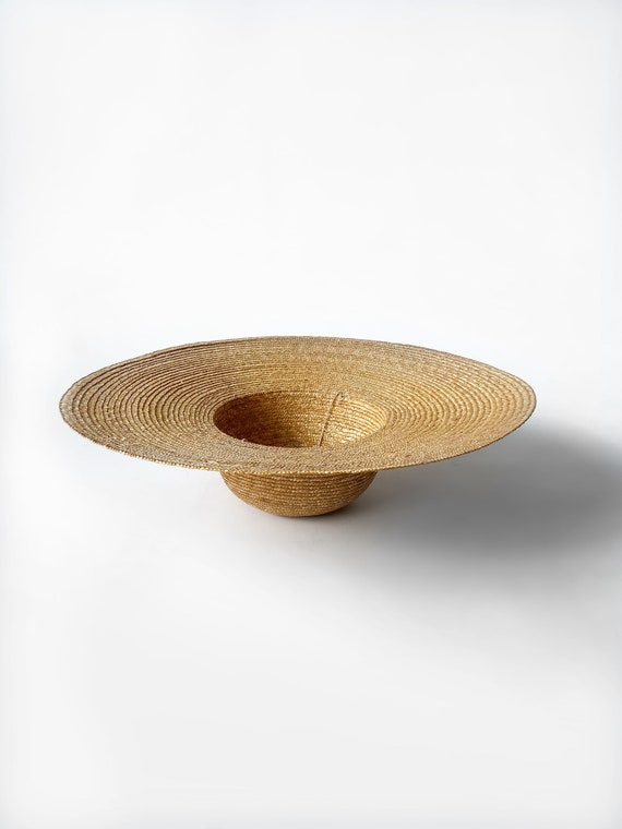Vintage provencale raffia hat