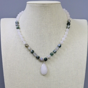 Tree Agate Necklace, White Jade Necklace, White Jade Pendant, Gemstone Necklace, Beaded Necklace, Hand Knotted Necklace, Woman&#39;s Necklace