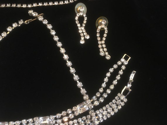 Lot of 1980s Clear Rhinestone Jewelry Necklace Br… - image 3