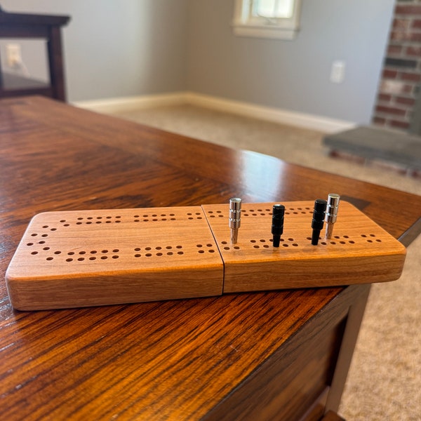 Handcrafted Mini Travel Cribbage Board with Magnetic Closure