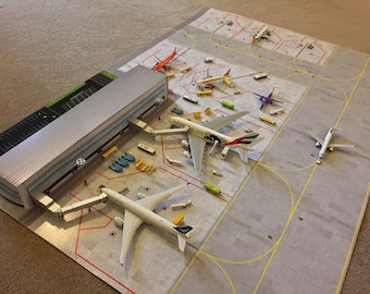 toy model airports