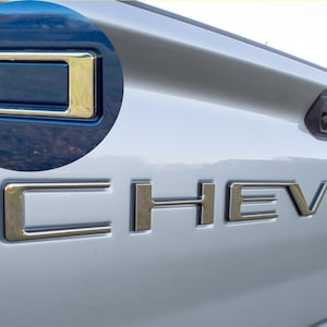 Chrome with Black outline Premium 3D Raised Coated Tailgate Letter Inserts Decals Fit With Chevrolet Silverado 2019-2025 Model