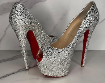 Stilettos de plataforma de Christian Louboutin: auténtica moda sostenible