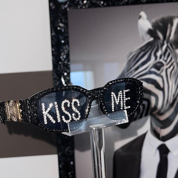 Lot De 2 Paires Lunettes De Soleil Kiss Me – Parfaites Pour Fêtes, Carnaval, Rave, Soirées Et Photos Fun !