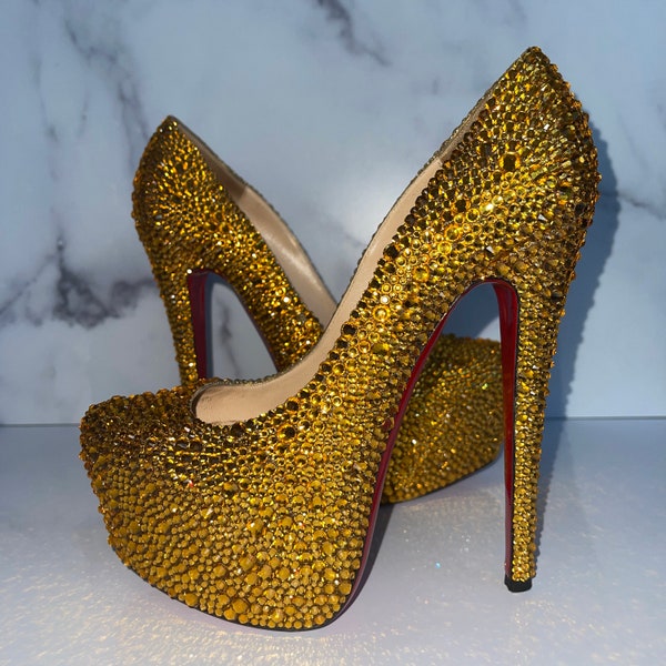 platform stiletto pumps