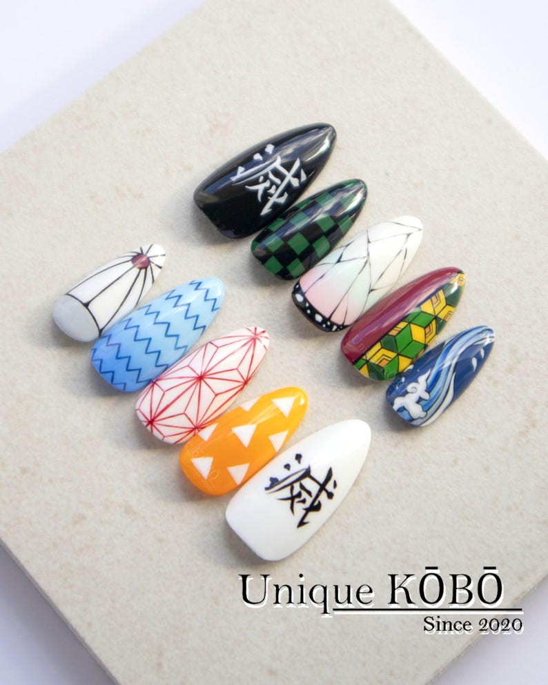 Anime costume-inspired nails.