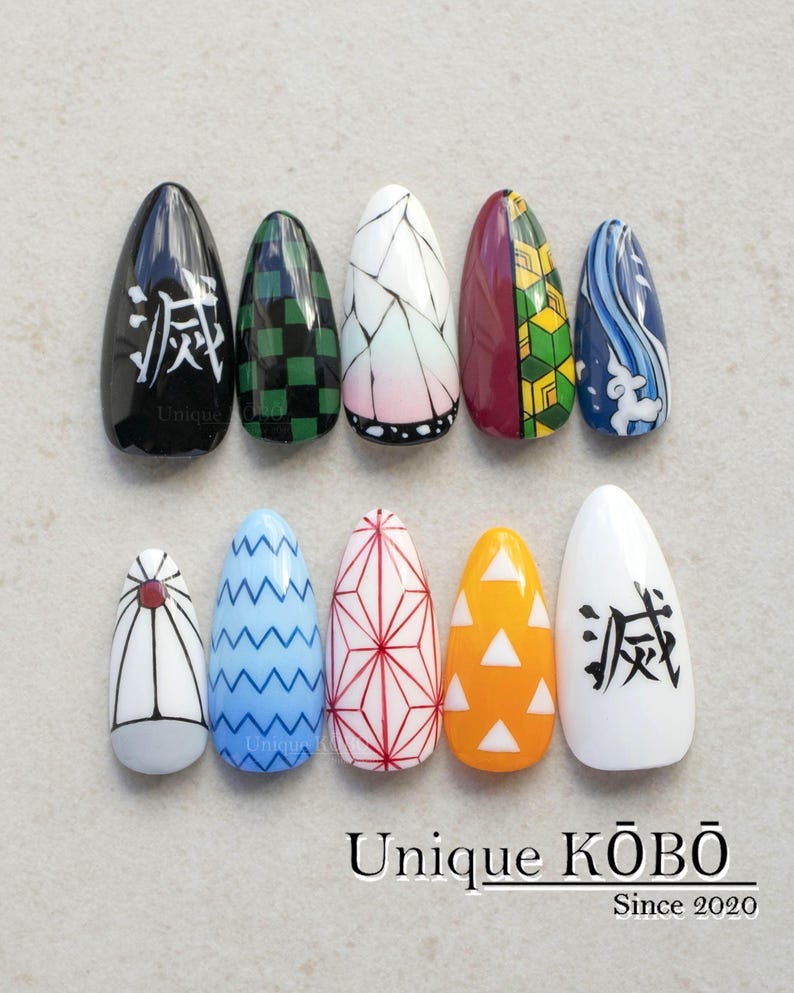 Anime costume-inspired nails.