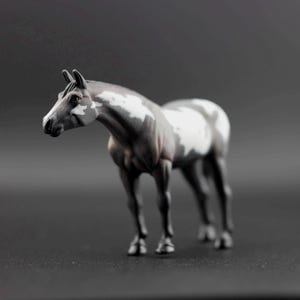 Custom Breyer Quarter Horse Stablemate Model Horse Bay Roan Paint Overo