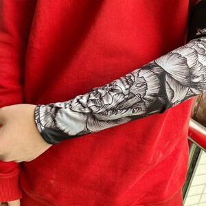 A Pair of Blackwork Peony Long Arm Cover,Arm Sleeves