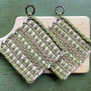 Olive Green Woven Potholders (Set of 2): Handcrafted Cotton Trivet