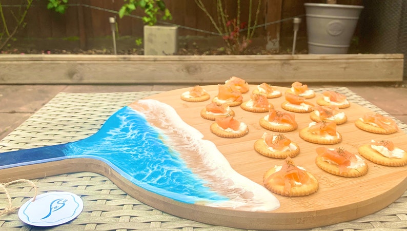 Blue Resin Wave Bamboo Ocean Pizza Serving Platter Chopping Board image 4