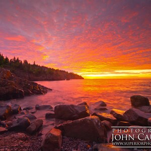 Lake Superior Sunrise (Tettegouche St. Park)