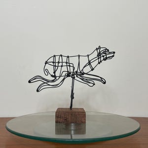 Hand-Tied Steel Wire Swimming Bear Sculpture – Unique Wildlife Art- Shelf Decor