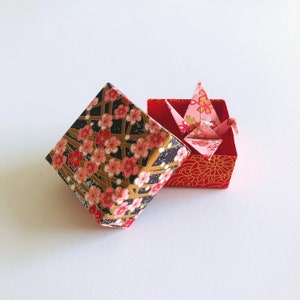 Origami Crane in Origami Gift Box for Paper Anniversary Gift, Wedding Gift, Mothers Day Gift, Birthday Gift image 2