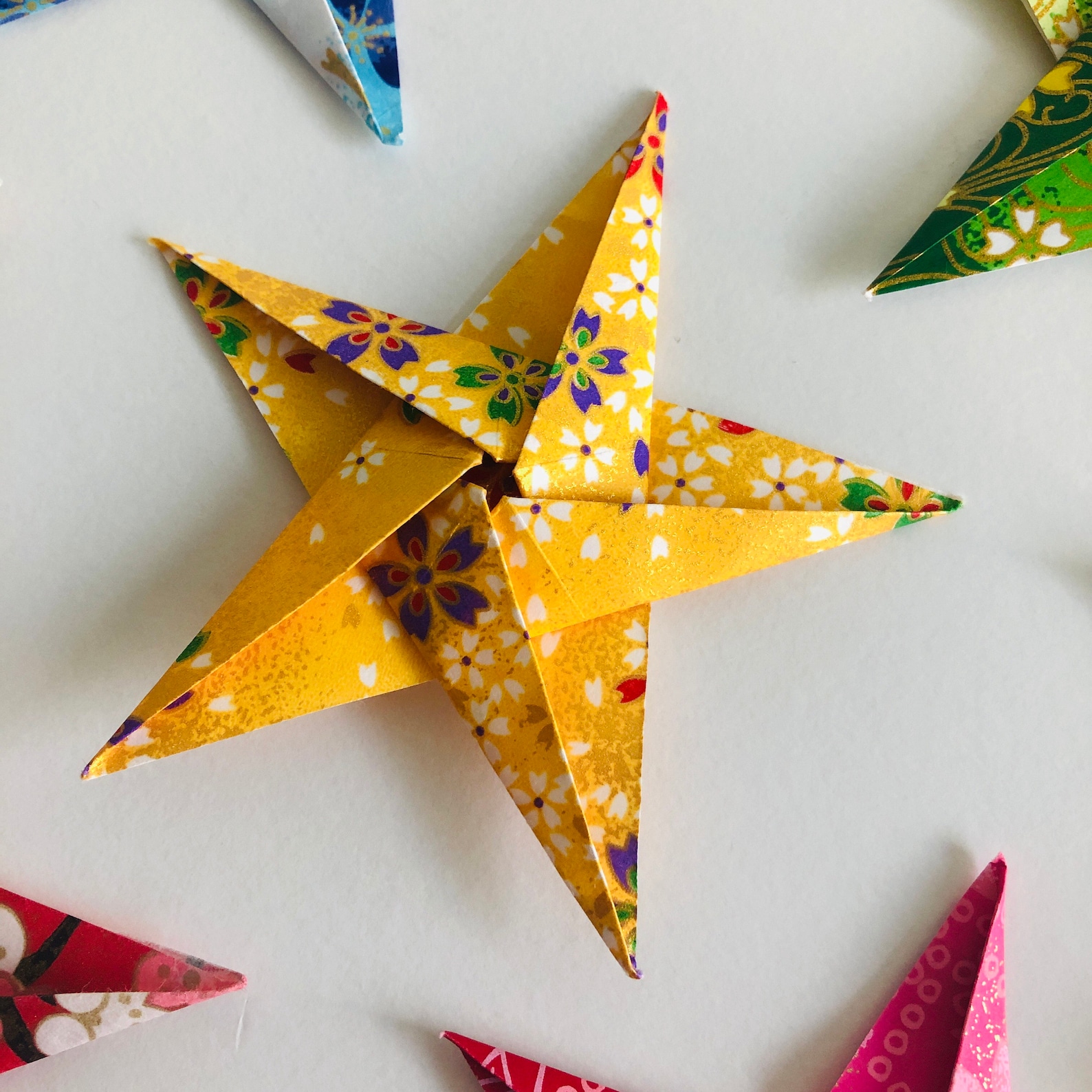 Large Japanese Origami Stars Set of 5 10 15 and 20 Paper Etsy UK