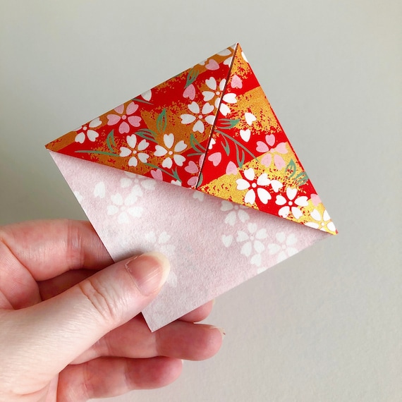 Angolo del libro origami rosso, segnalibro origami, regalo per gli amanti  dei libri, regalo per l