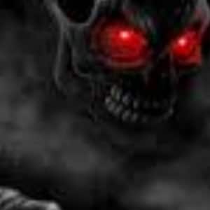 Peut inclure: Une image en noir et blanc d'un crâne avec des yeux rouges brillants. Le crâne est entouré d'un fond sombre et enfumé.