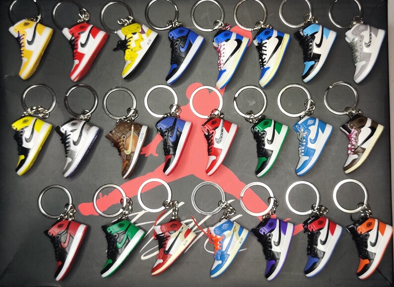 3D Mini Sneaker Keychain/Sneaker Keychain/Shoe Keychain/AJ Keychain Listing #1 