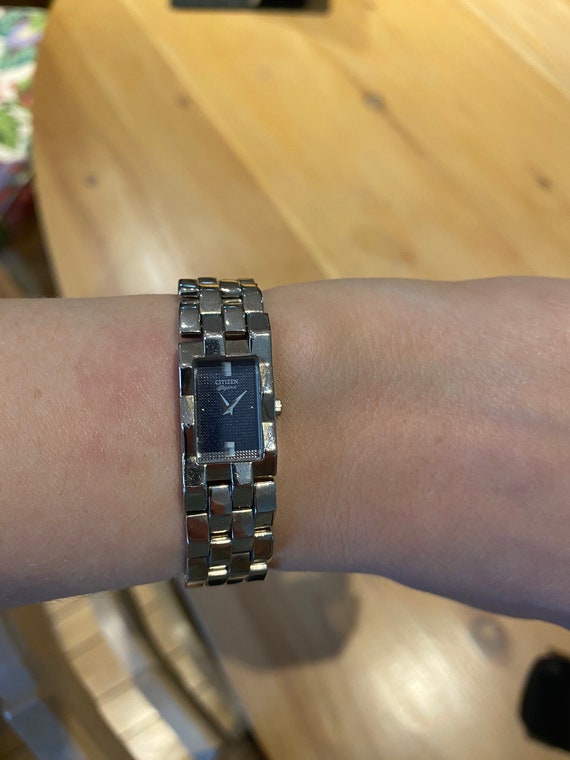 Solid Citizen Women’s Wrist Watch- Tiny! - image 2