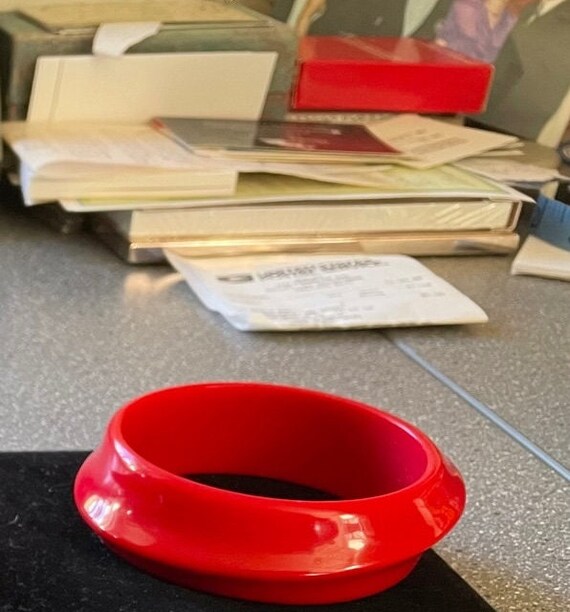 Red plastic bangle bracelet - image 2