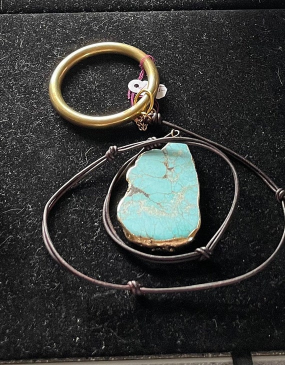 Necklace Leather, 10K gold & turquoise - image 1