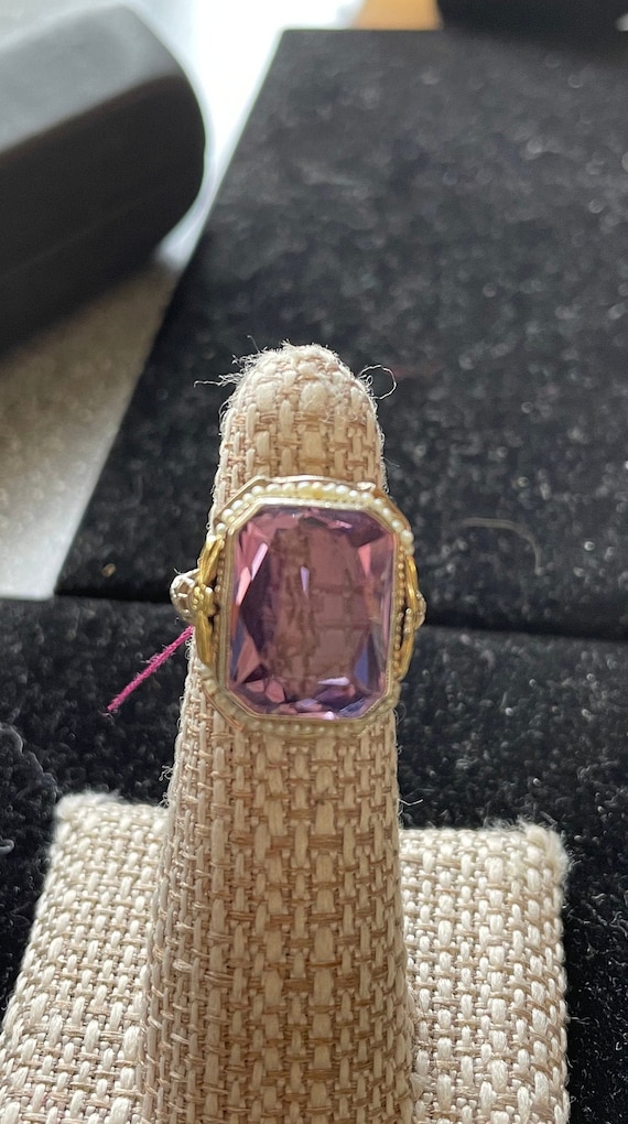 Carved Gold amethyst ring - image 1
