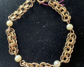 Gold & Pearl bracelet