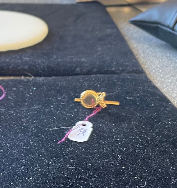 14KG tie tack