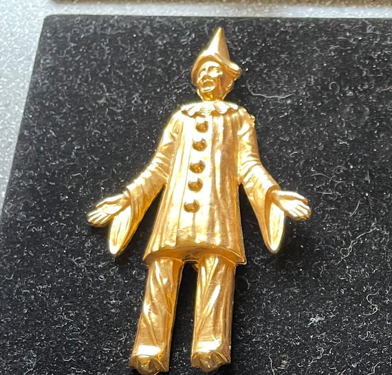 Don-Lin goldtone clown pin - image 1