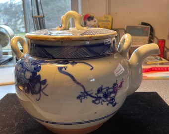 Chinese Tea Pot