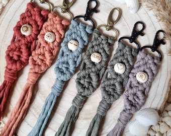 Makramee Anhänger Schlüsselanhänger Keychain gravierte Holzperlen | verschiedene Ausführungen und Farben | Boho |