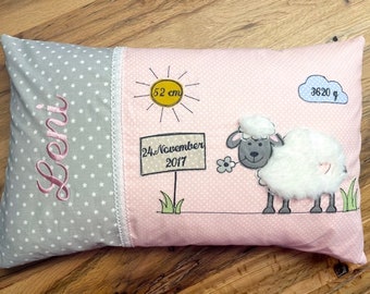 Personalisiertes Kissen zur Geburt oder Taufe, Schaf, rosa, aus Baumwollstoff, Kuschelkissen, Kinderkissen, Namenskissen, Baby, Mädchen