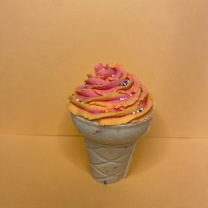 Donut Bath Bomb